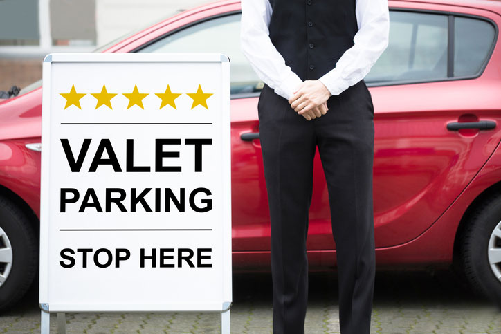 Top Qualities of a Good Valet Driver
